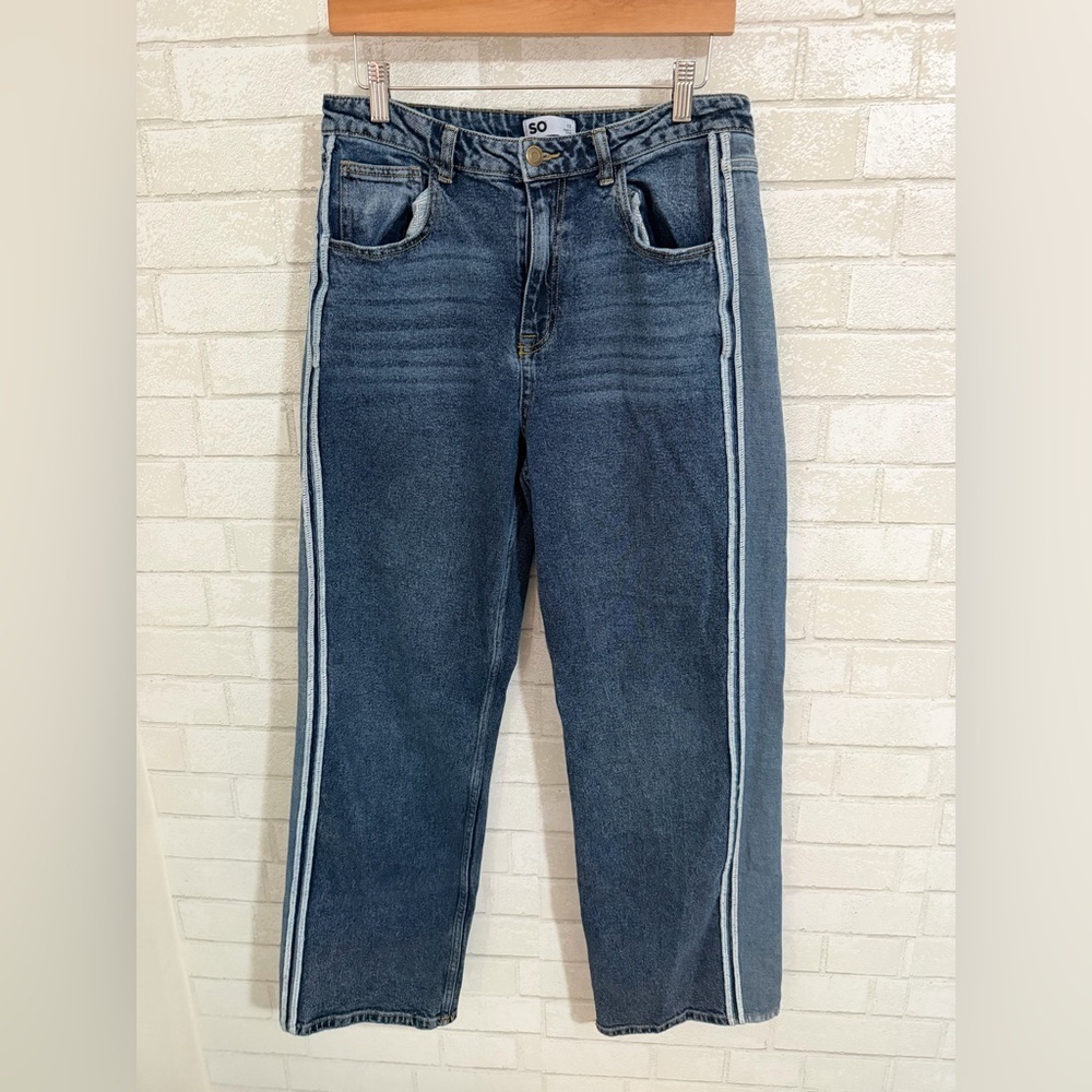 SO brand wide-leg, high-rise jeans with a stripe Size 13 #3026